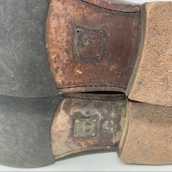 Frye 7.5 Tall Brown Leather Boots Low Heel Classic - Picture 11 of 11